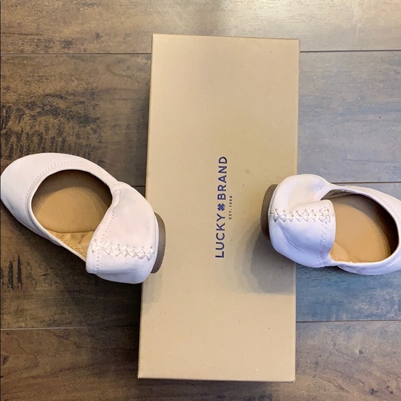 Lucky Brand Flats - Color Peach Whip - Picture 4 of 5